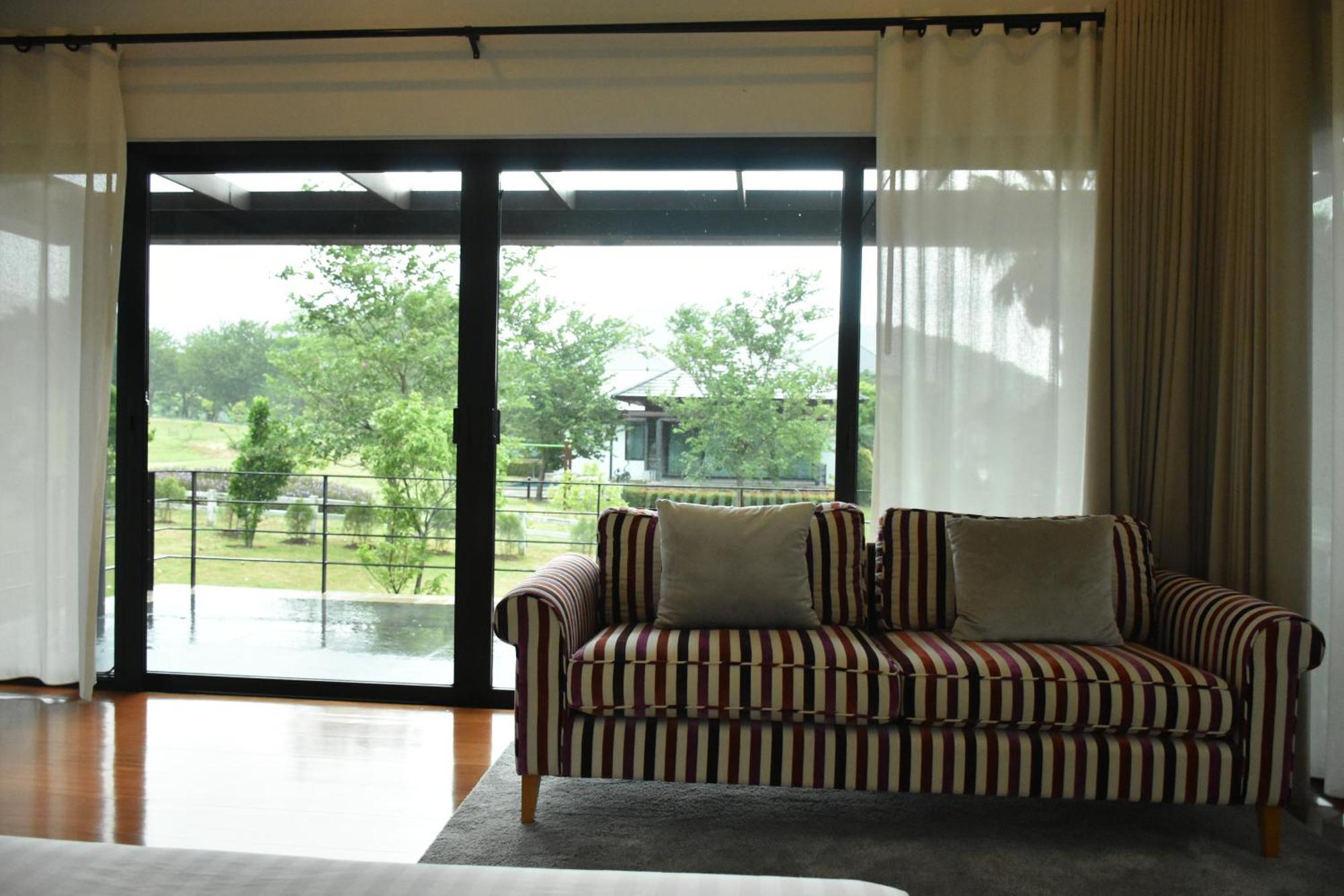 Monlada Khaoyai Hotel Mu Si Ngoại thất bức ảnh